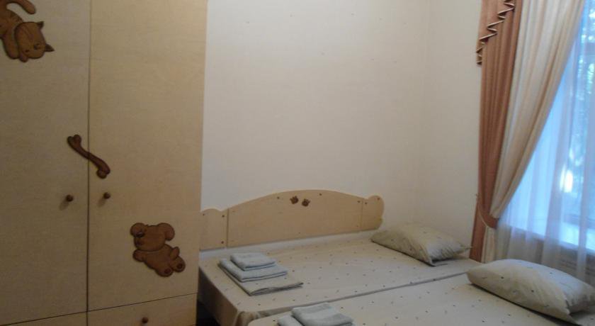 Гостиница Hostel Kvartira 12 Симферополь-12