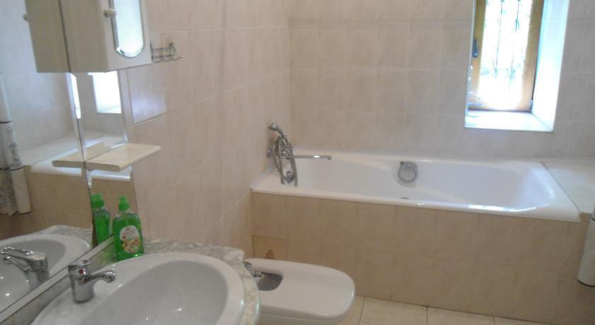 Гостиница Hostel Kvartira 12 Симферополь-21